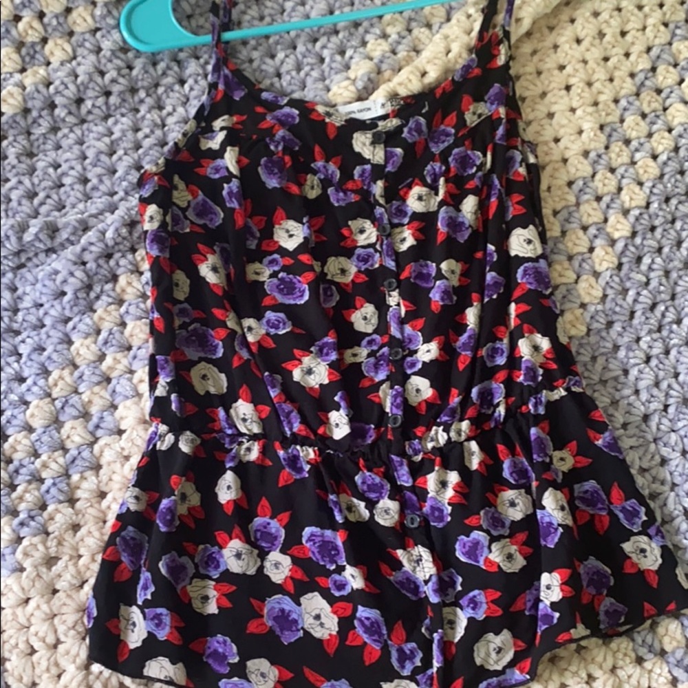Frilly tank top